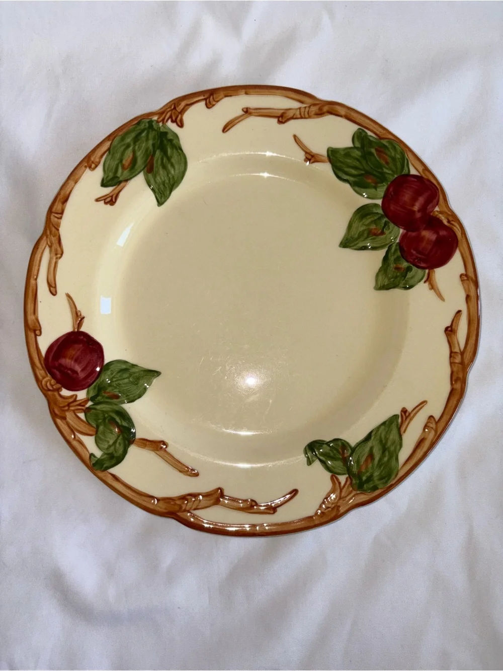 Franciscan Vintage Apple Dinner Plates Set of 4 10.5” Hand Painted USA - As Is